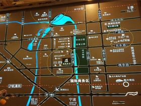 迦南美地广场